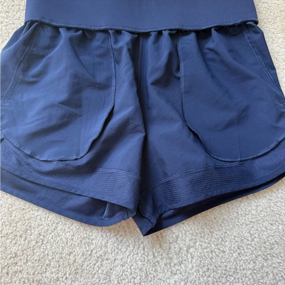 Under Armour Navy Blue Women's Lightweight Athletic Shorts - Picture 5 of 5